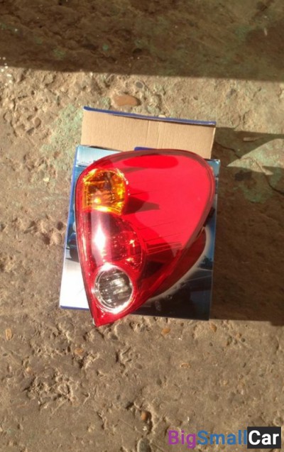 Фонарь задний правый Mitsubishi l200