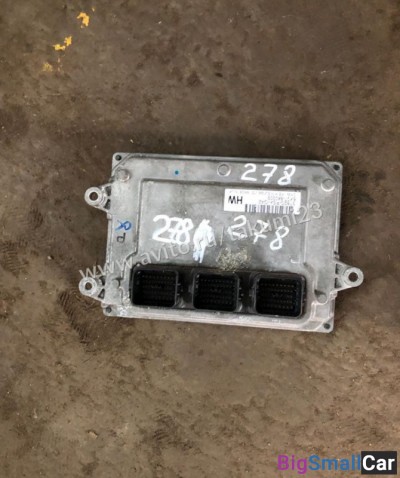 Блок управления двс Honda Civic 5D