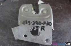 Замок сиденья прав. (52 Сиденья) 52207112864